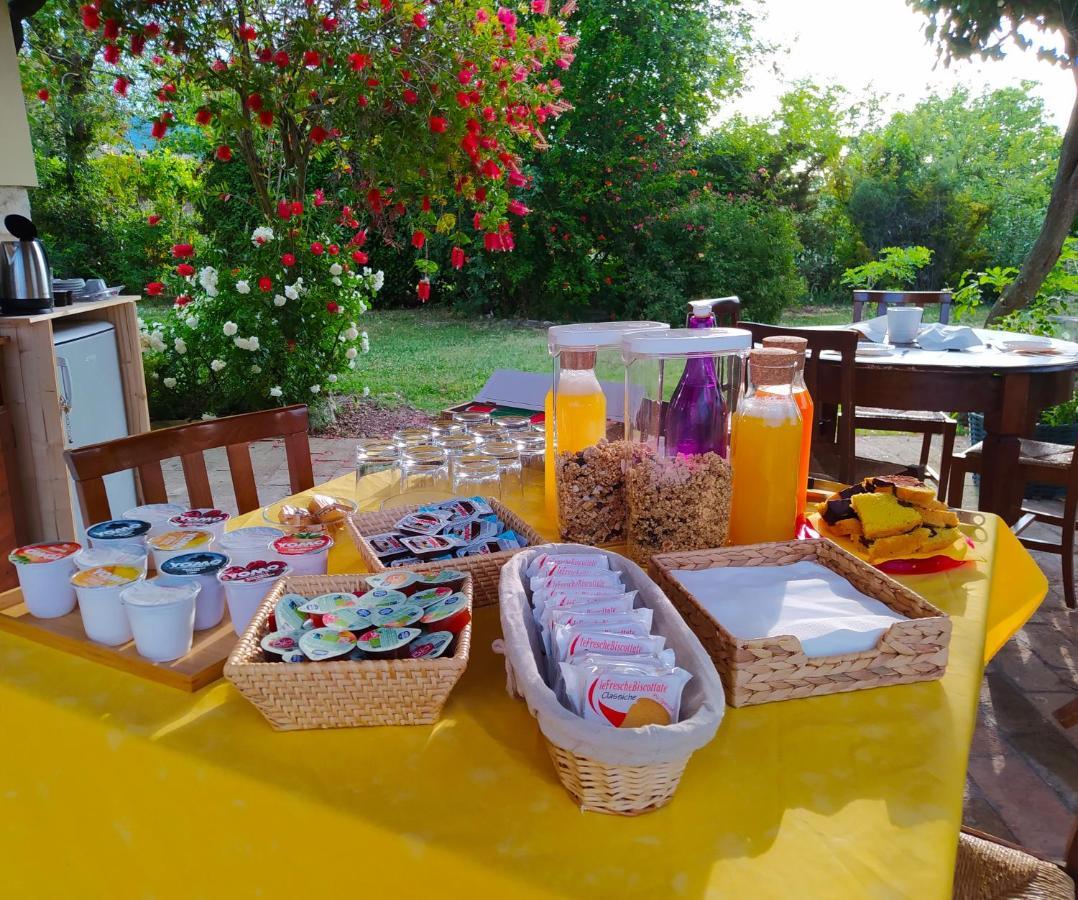 Il Girasole Country House Camerano Exterior foto