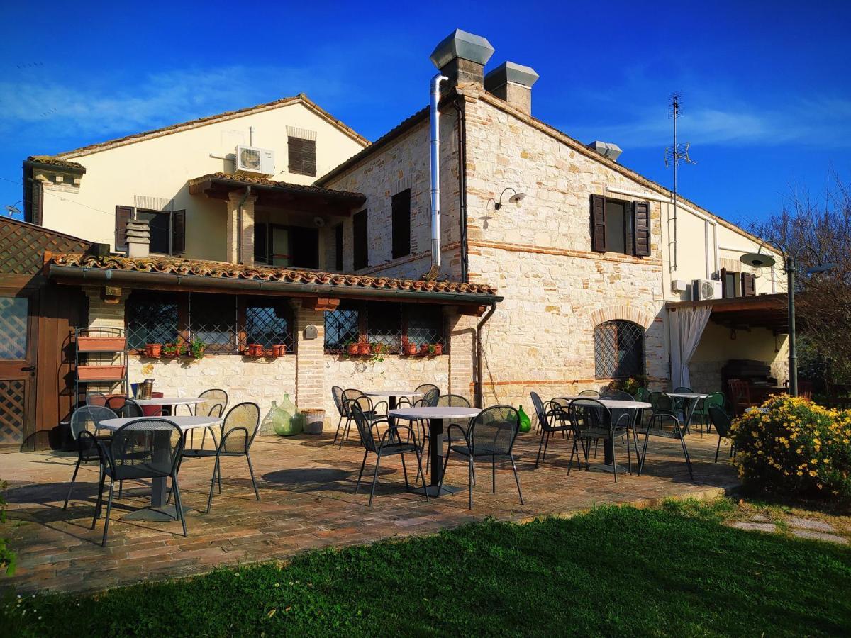 Il Girasole Country House Camerano Exterior foto